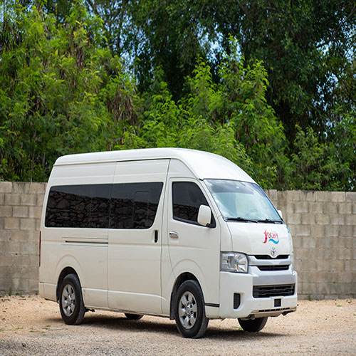 Toyota Hiace airport transfer